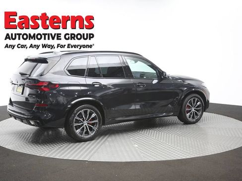 Used 2025 BMW X5 xDrive40i w/ M Sport Package AWD/4WD image 44