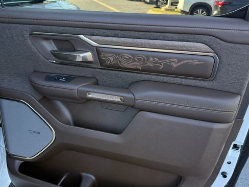 Used 2025 RAM 1500 Limited w/ Bed Utility Group image 31