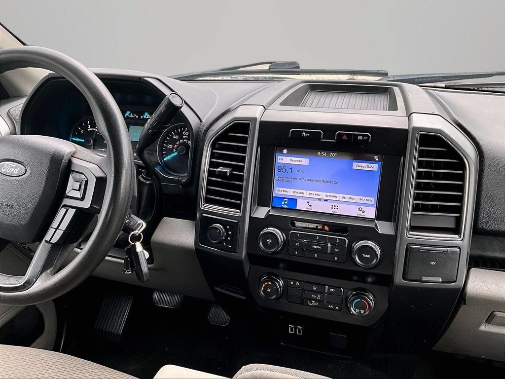 Used 2019 Ford F150 XLT AWD/4WD image 7