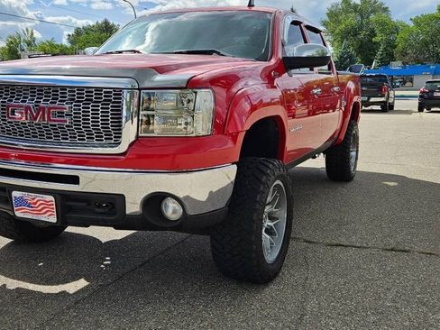 Used 2010 GMC Sierra 1500 SLE AWD/4WD image 2