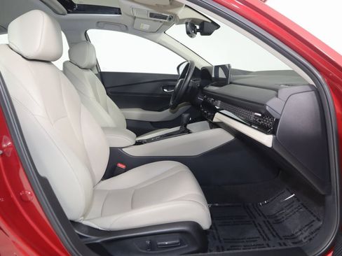 Used 2023 Honda Accord EX-L image 13
