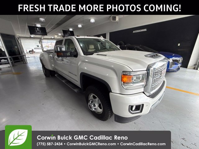 Used 2019 GMC Sierra 3500 Denali w/ Duramax Plus Package AWD/4WD image 9