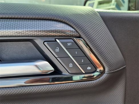 Used 2025 Chevrolet Silverado 1500 ZR2 w/ Technology Package image 22