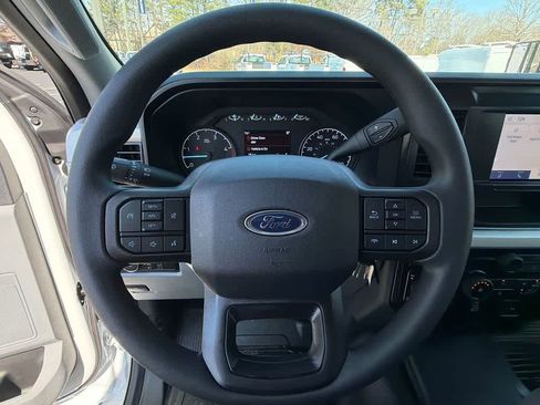 New 2026 Ford F250 XL w/ XL Chrome Package AWD/4WD image 21