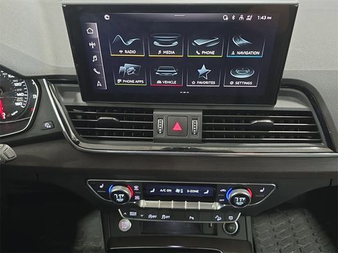 Used 2022 Audi Q5 2.0T Premium image 20