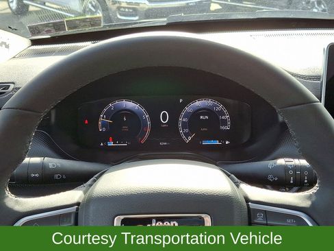 New 2025 Jeep Compass Limited w/ High Altitude Package image 22