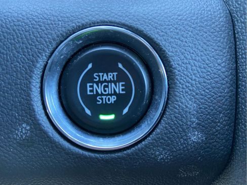 Used 2025 GMC Acadia Elevation image 64