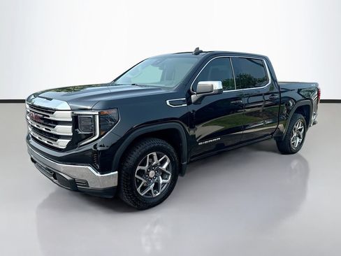 Used 2023 GMC Sierra 1500 SLE AWD/4WD image 1