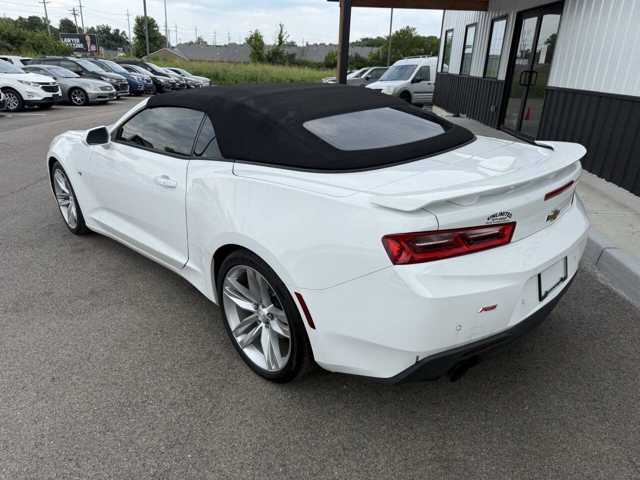 Used 2016 Chevrolet Camaro LT RWD image 10