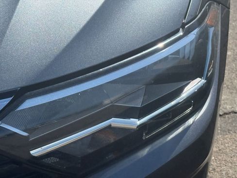 Used 2019 Volkswagen Jetta R-Line w/ R-Line Cold Weather Package image 15