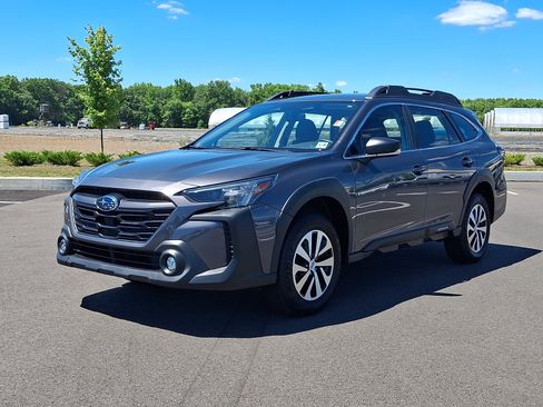Certified 2024 Subaru Outback AWD/4WD image 3