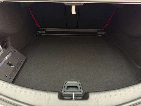 New 2026 Mercedes-Benz CLE 450 4MATIC Coupe image 31