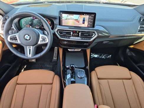 Used 2025 BMW X4 M40i AWD/4WD image 29