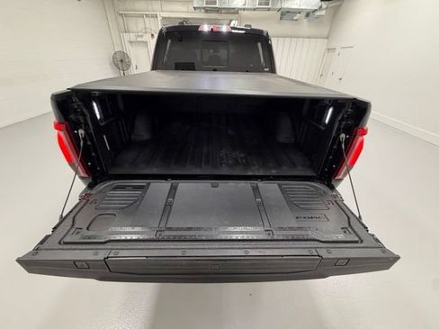 Used 2025 Ford F150 Raptor AWD/4WD image 23