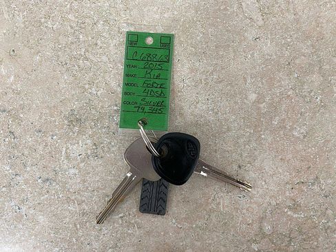 Used 2020 Hyundai Elantra Value Edition w/ Cargo Package (C1) image 6