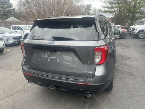 Used 2023 Ford Explorer ST-Line w/ Class IV Trailer Tow Package image 5