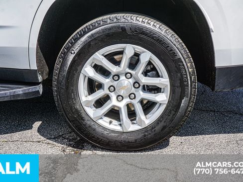 Used 2025 Chevrolet Tahoe LT AWD/4WD image 15