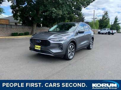 Used 2025 Ford Escape Platinum