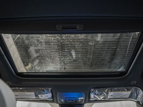 New 2026 Toyota Camry SE image 32