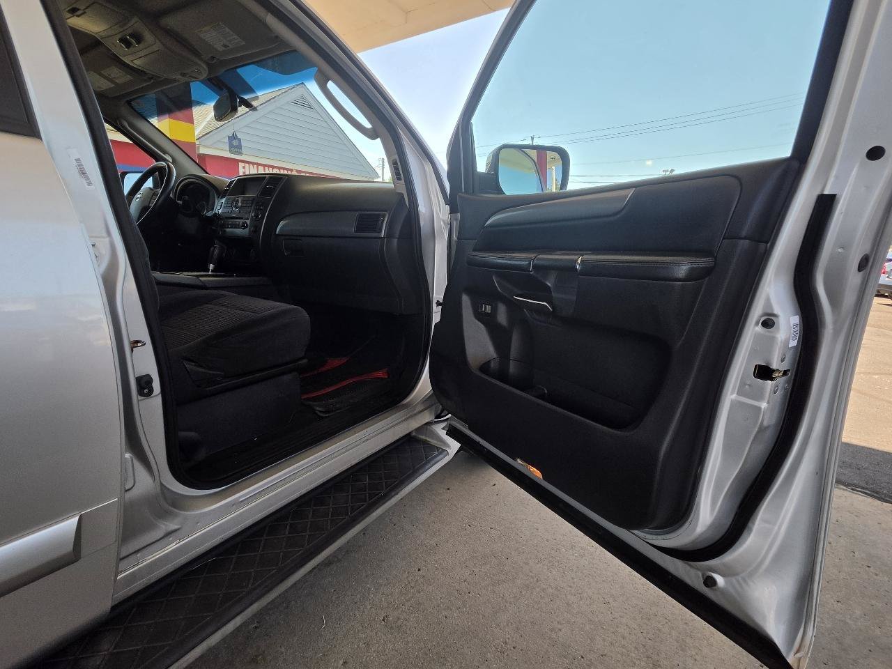 Used 2012 Nissan Armada SV AWD/4WD image 16