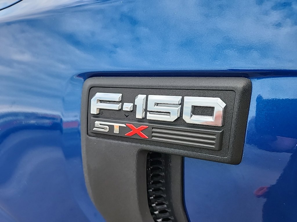 Used 2022 Ford F150 XL w/ STX Appearance Package AWD/4WD image 12