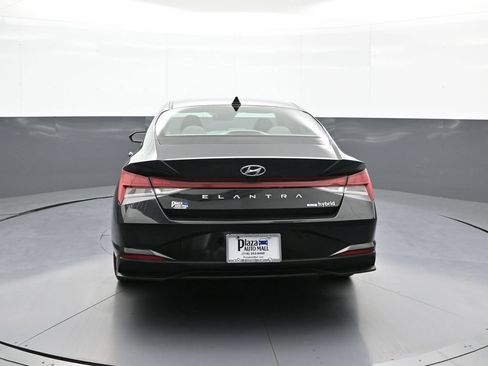 Certified 2023 Hyundai Elantra Blue FWD image 7
