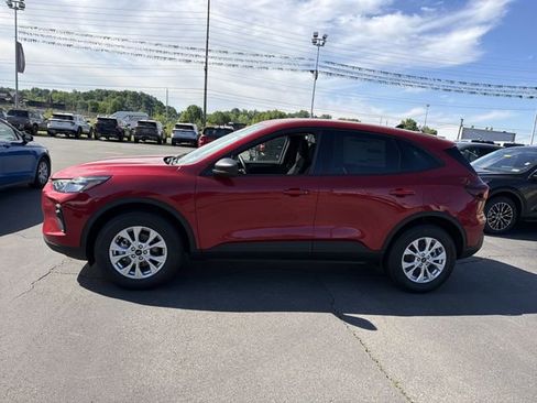 New 2026 Ford Escape Active w/ Tech Pack #1 AWD/4WD image 7