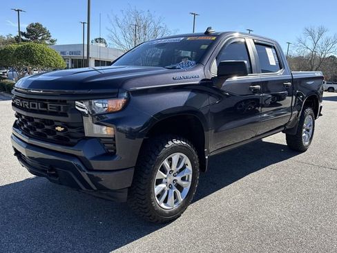 Used 2023 Chevrolet Silverado 1500 Custom image 7