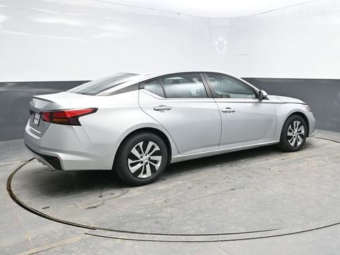 Used 2021 Nissan Altima 2.5 S image 7