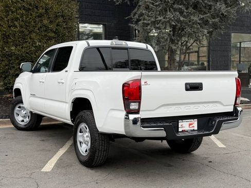 Used 2023 Toyota Tacoma SR5 image 18