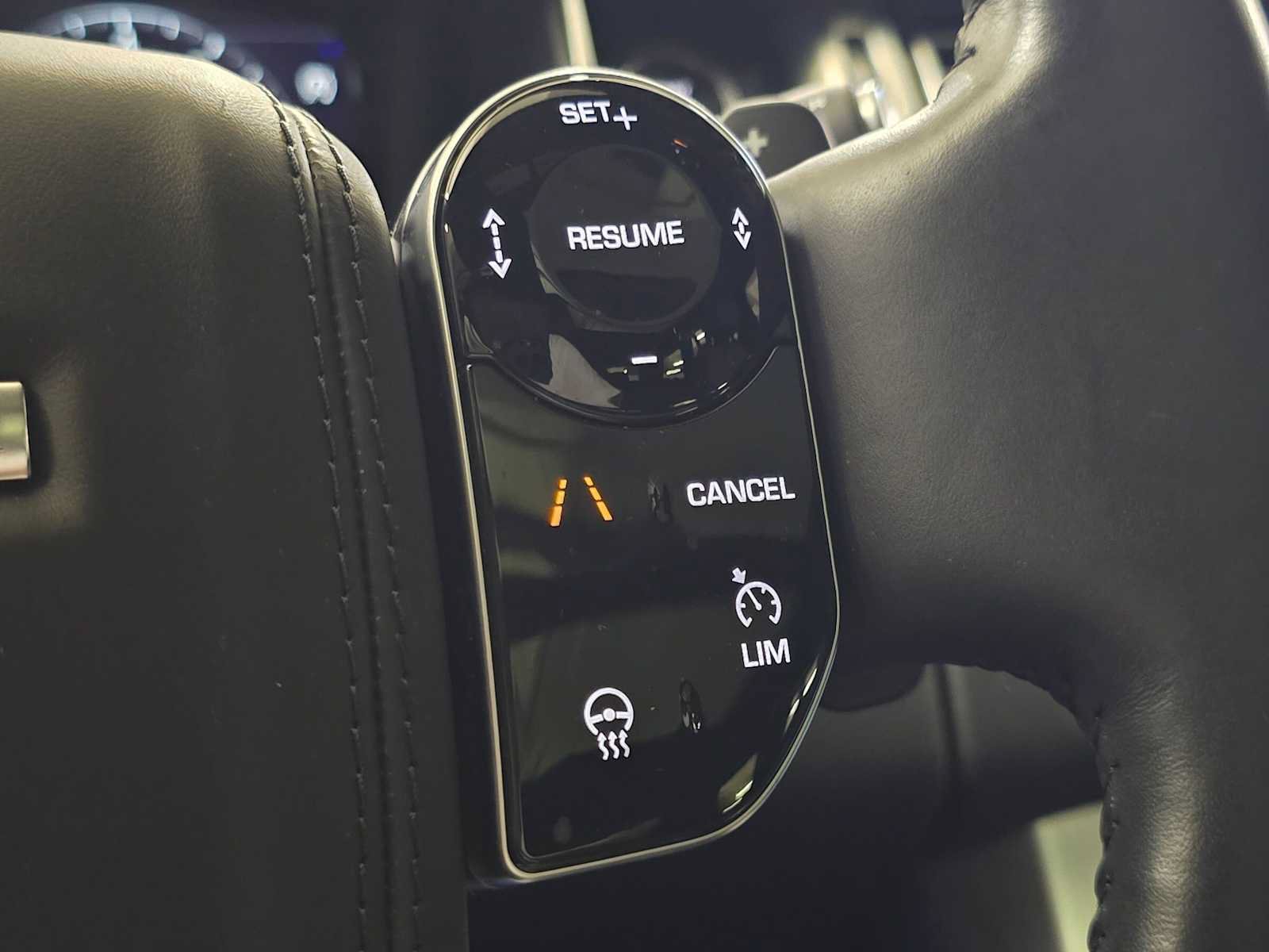 Used 2020 Land Rover Range Rover HSE AWD/4WD image 29