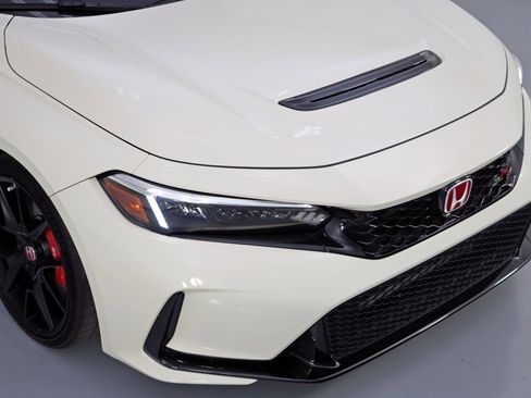 Used 2024 Honda Civic Type R image 57