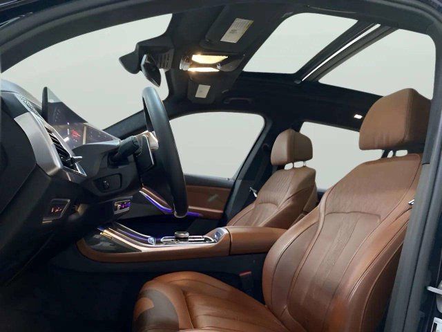 Used 2024 BMW X7 M60i w/ Executive Package AWD/4WD image 27