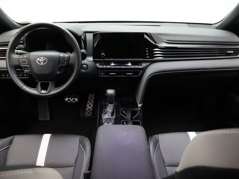 Certified 2025 Toyota Camry SE image 24