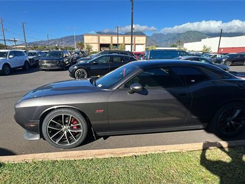 Used 2018 Dodge Challenger R/T Scat Pack image 2