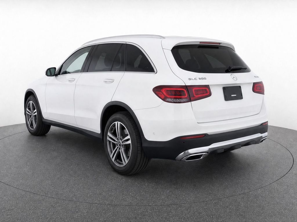 Used 2021 Mercedes-Benz GLC 300 4MATIC image 31