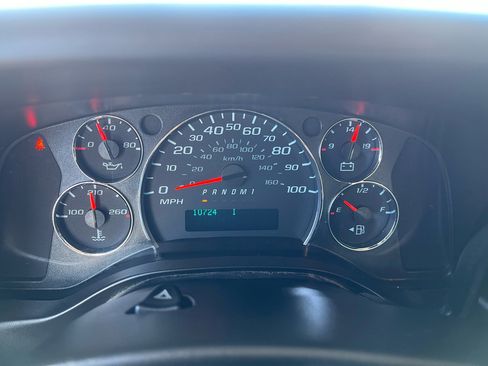 Used 2020 Chevrolet Express 3500 w/ Power Convenience Package image 21