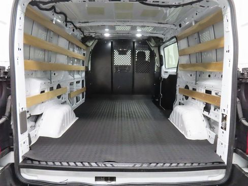 Used 2023 Ford Transit 250 Low Roof AWD w/ Exterior Upgrade Package image 31