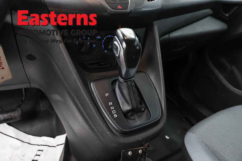 Used 2017 Ford Transit Connect XL FWD image 13