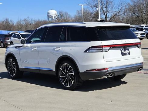 New 2026 Lincoln Aviator Reserve image 6