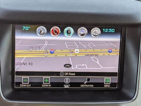 Used 2020 Chevrolet Suburban Premier w/ Premier Plus Edition image 16