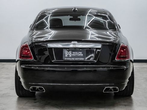 Used 2014 Rolls-Royce Ghost image 9