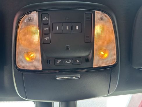 Used 2023 Dodge Durango R/T image 43