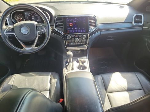 Used 2019 Jeep Grand Cherokee Limited AWD/4WD image 14