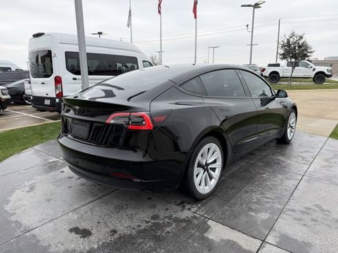 Used 2021 Tesla Model 3 Standard Range Plus image 6