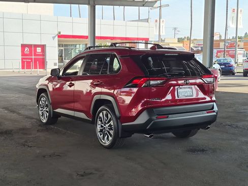 Certified 2025 Toyota RAV4 XLE Premium w/ Weather Package FWD image 6