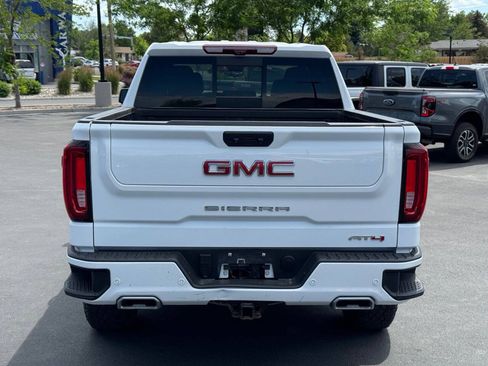 Used 2023 GMC Sierra 1500 AT4 w/ Technology Package AWD/4WD image 7