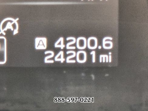 Used 2025 Subaru Outback Onyx Edition AWD/4WD image 30