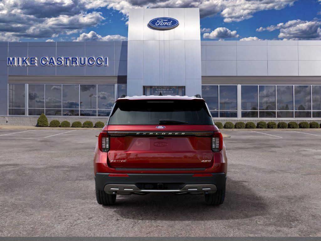 New 2027 Ford Explorer Active w/ Active Comfort Package AWD/4WD image 7