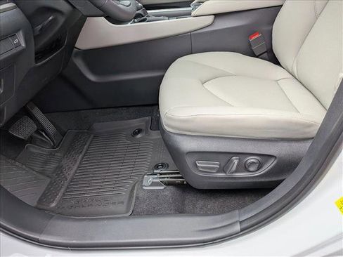 New 2026 Toyota Grand Highlander AWD image 4